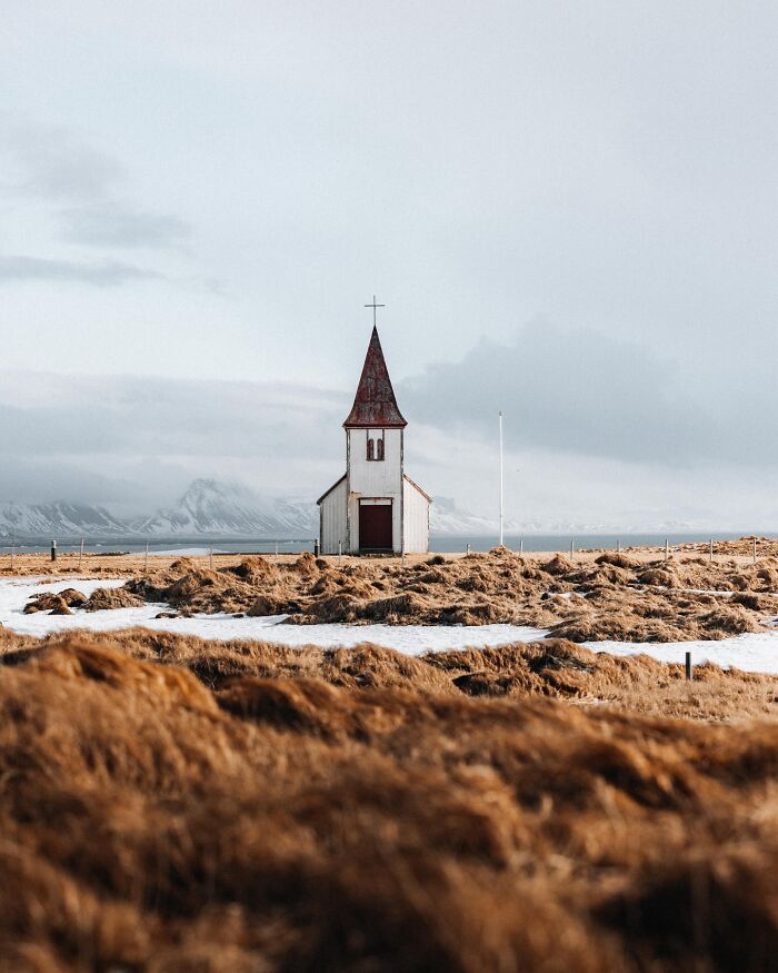 This Icelandic Photographer Shows The Country’s Most Otherworldly Sights In 89 Photos