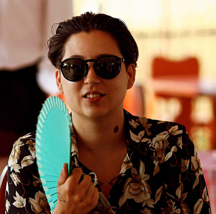 Internautas atacam brutalmente uma mulher por fugir dos EUA para escapar do pagamento do empréstimo estudantil