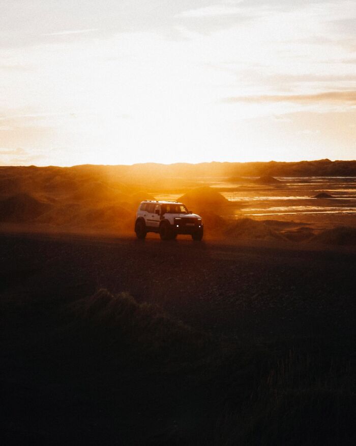 This Icelandic Photographer Shows The Country’s Most Otherworldly Sights In 89 Photos