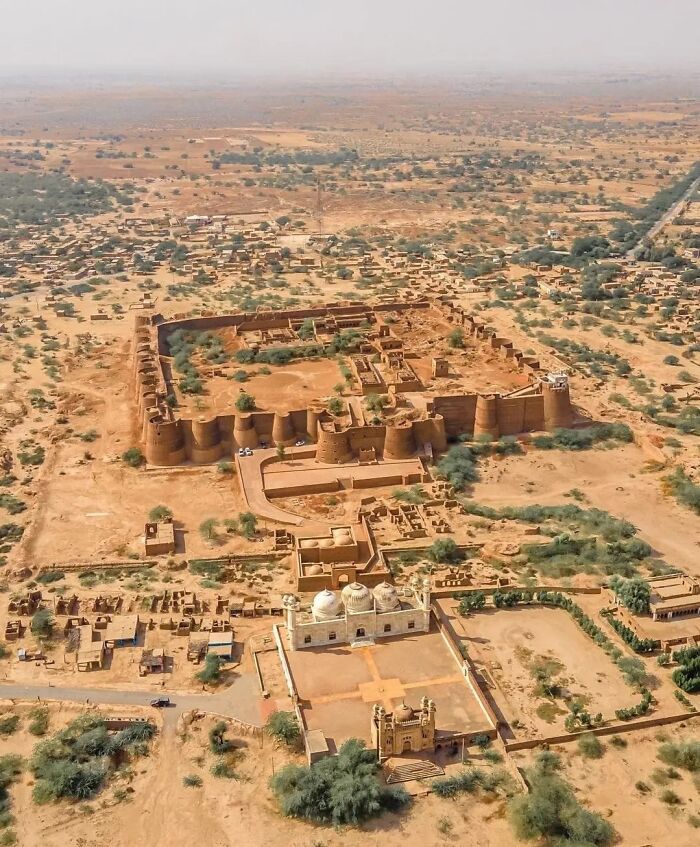 The Cholistan Desert, Pakistan