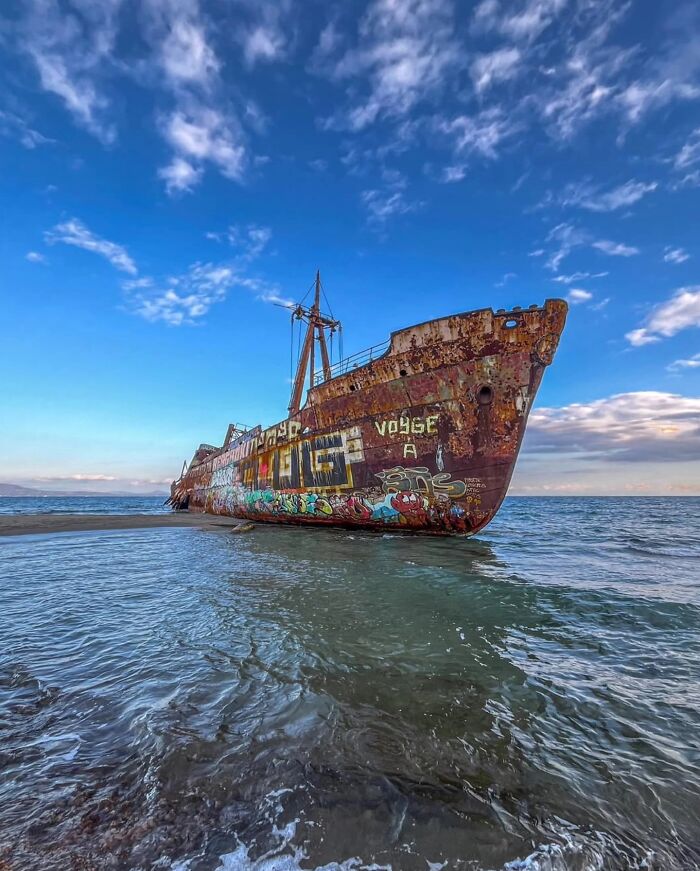 This Page Shared 55 Photos Of Creepy Places Lost To Time