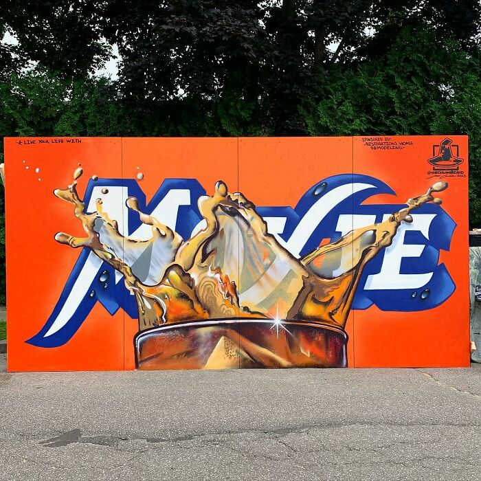 50 Vibrant Murals By ‘The Color Wizard’ That Brighten Walls Across New England