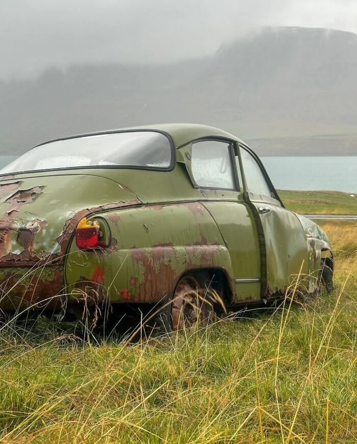 This Page Shared 55 Photos Of Creepy Places Lost To Time