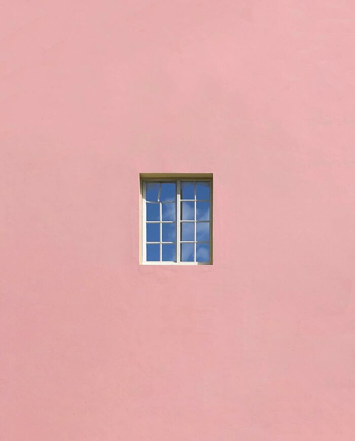 This Photographer Turns Buildings, Windows, And Empty Space Into 55 Mesmerizing Minimalist Scenes