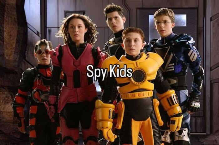79 Pictures That Instantly Take You Back To Simpler 2000s Days