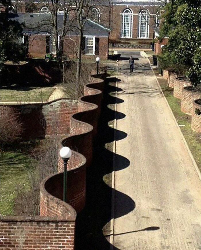 The “Crinkle-Crankle” Walls Of England