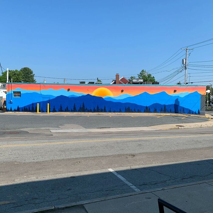 50 Vibrant Murals By ‘The Color Wizard’ That Brighten Walls Across New England