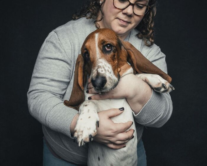 “Gotcha Day!” Captures Heartwarming Studio Portraits Of Rescue Dogs And Their Forever Humans (40 Pics) Interview