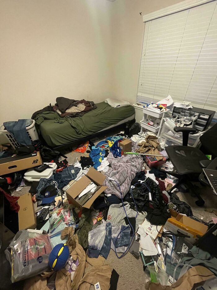 My Husband’s (33 M) Bedroom