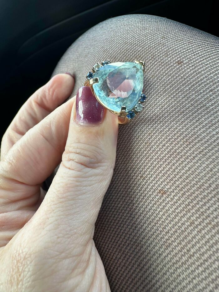 Inherited From Great Grandmother. Aquamarine On 14k Ring With Diamonds? Sapphires? Brought It Somewhere And They Said $250 🤨 Don’t Think That’s Right?