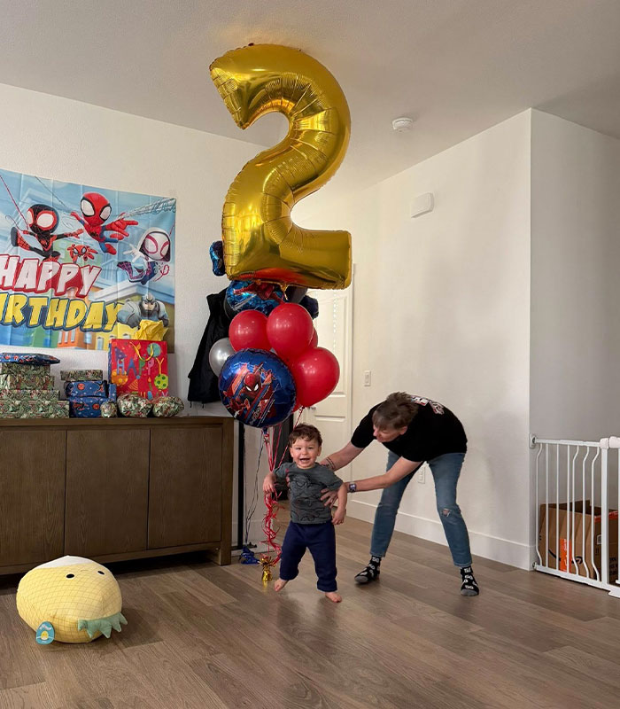 Adolescente acusado de atos hediondos contra seu primo de dois anos antes de reivindicar a vida da criança