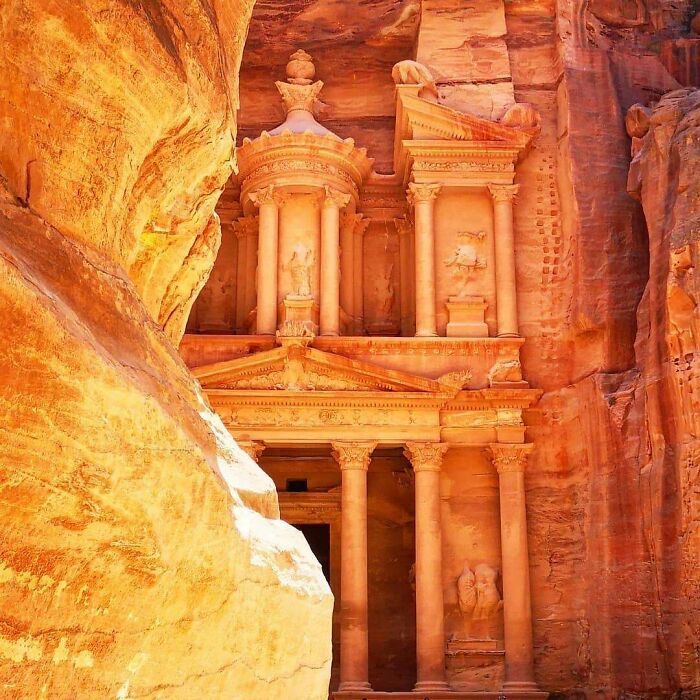 Petra's Treasury carved into sandstone, a satisfying picture and a gentle reset button for your day.