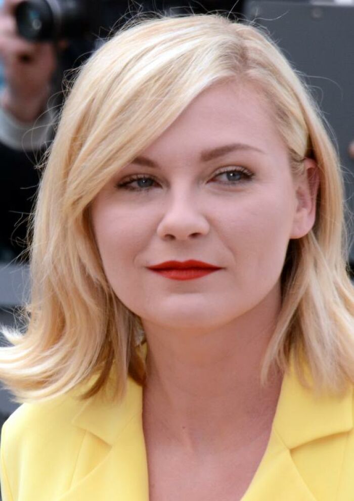 American Actress Kirsten Dunst, 44