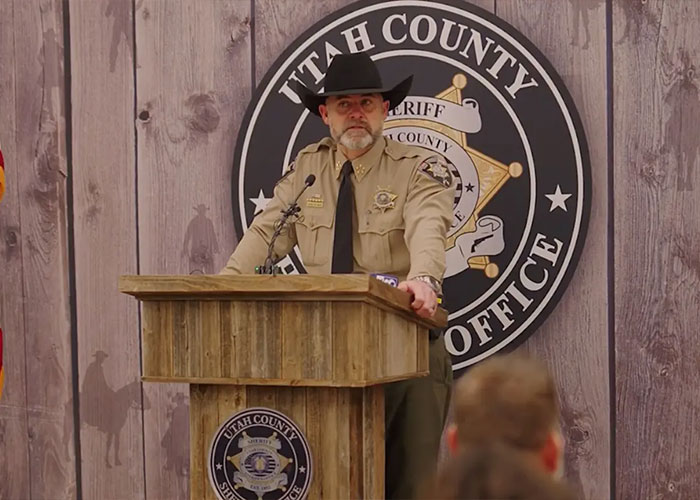 A contagem de vítimas de Ted Bundy aumenta à medida que policiais confirmam o destino do adolescente desaparecido de Utah