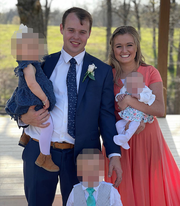 As cartas de Joseph Duggar para sua família após a prisão por alegações perturbadoras foram expostas