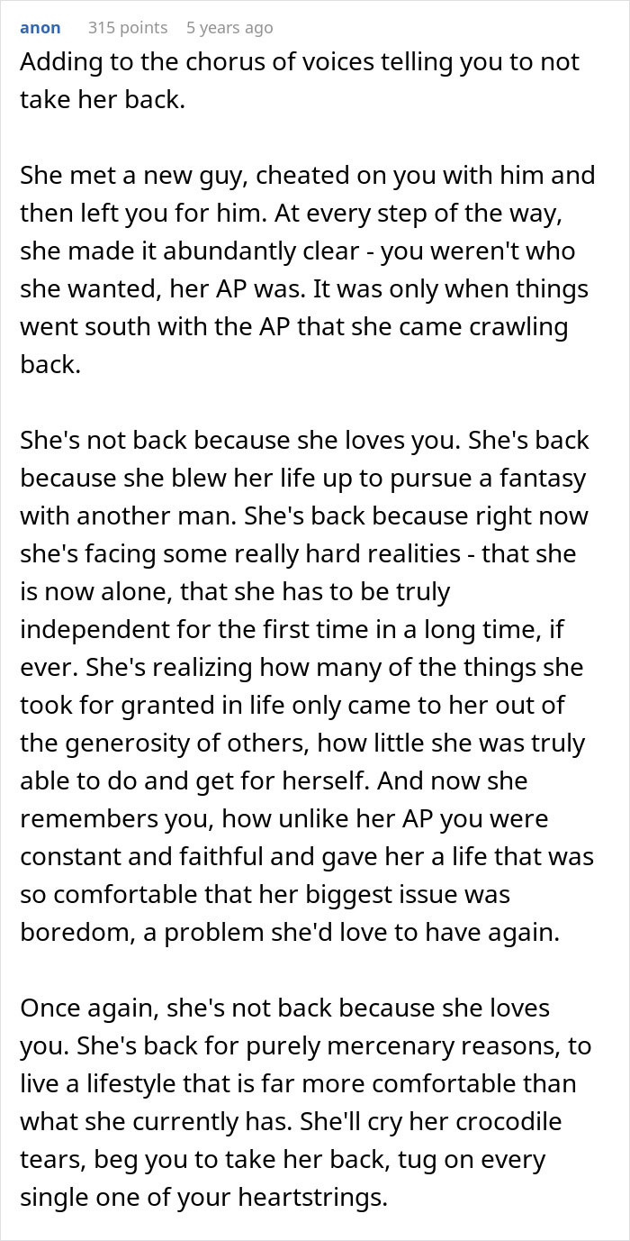 A Reddit comment advises against taking back a woman after her affair, highlighting the importance of not cancelling the divorce.