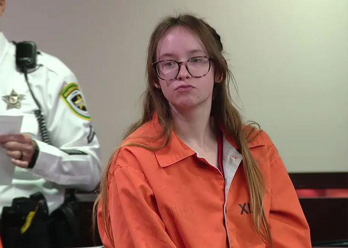 Professor, 65 anos, que passou a vida ajudando crianças com deficiência escondeu um segredo terrível