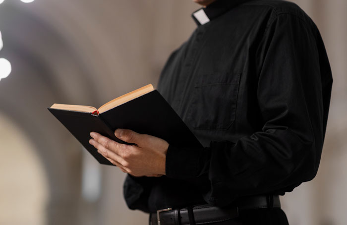 My Own Entitled Parents Made Me Listen To 4 Hours Of Online Preachers In The Effort To "Cure My Gayness"