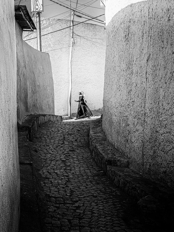 In A Hurry By Gabi Steiner