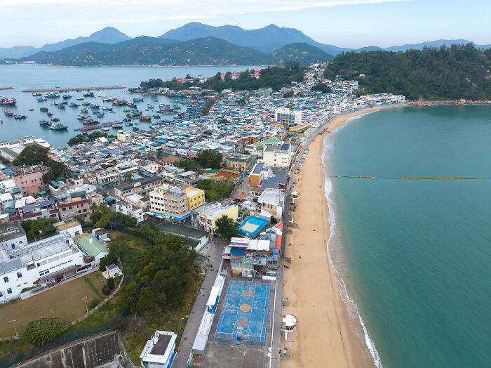 2,549 Basketball Courts