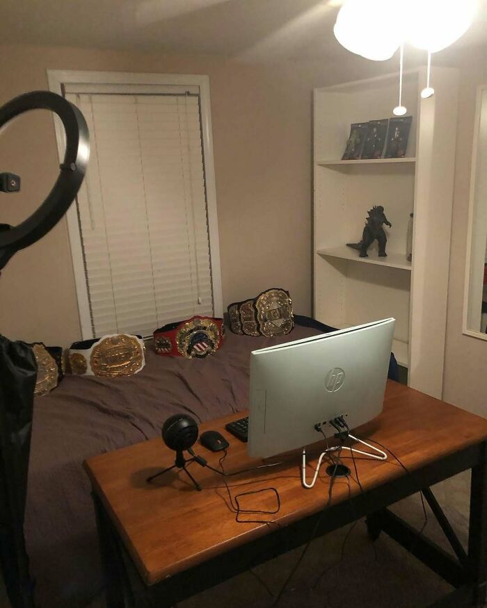 So This Is Start Of A New Beginning. Back In The Early 2000s This Was My Bedroom Throughout My High School Career And Now It’s Mine Again