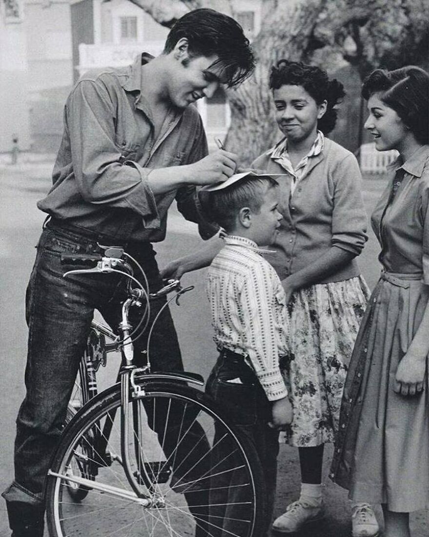 Historical-Leaks-Rare-Moments-History