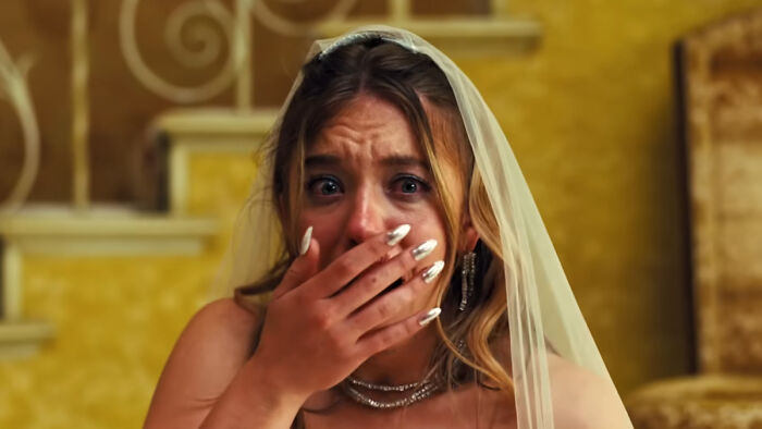 “Literal Funeral”: Unhinged Meltdown In Euphoria, terceira temporada de Sydney Sweeney, tem fãs gritando