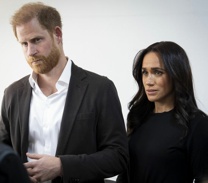 Meghan Markle's Way To Deal With Criticism In Meetings Revealed By Report And Slammed By Public
