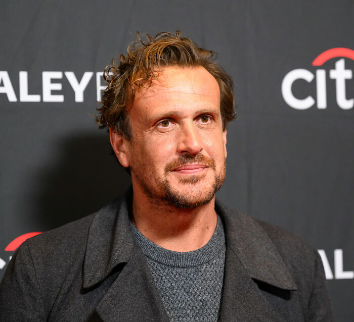 Jason Segel recebe uma chamada de segurança na Finlândia por causa de um simples hábito cultural americano Jason Segel recebe uma chamada de segurança na Finlândia por causa de um simples hábito cultural americano