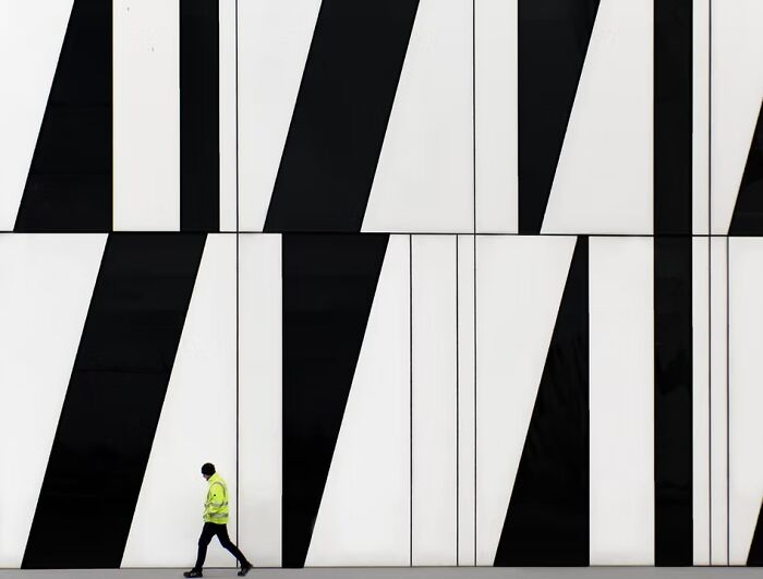 “Caminhando pelas formas”, de Alex Polli