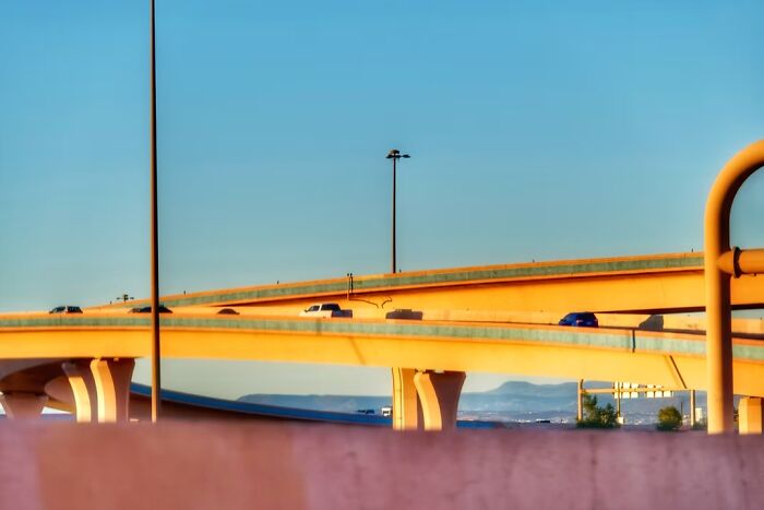 “Saindo de Abq” por Deborah Campana