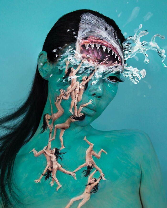 Korean Artist Goes Viral For Transforming Herself Into Mind-Bending Optical Illusions Without Any Photoshop (31 New Pics)