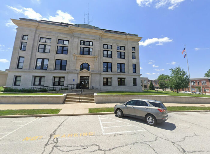 'Curandeiro' Amish preso por múltiplas acusações perturbadoras