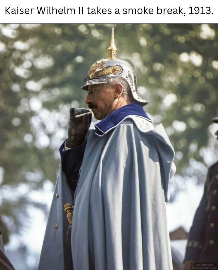 These Fascinating Historical Photos Offer A Rare Glimpse Into The Past (31 Pics)