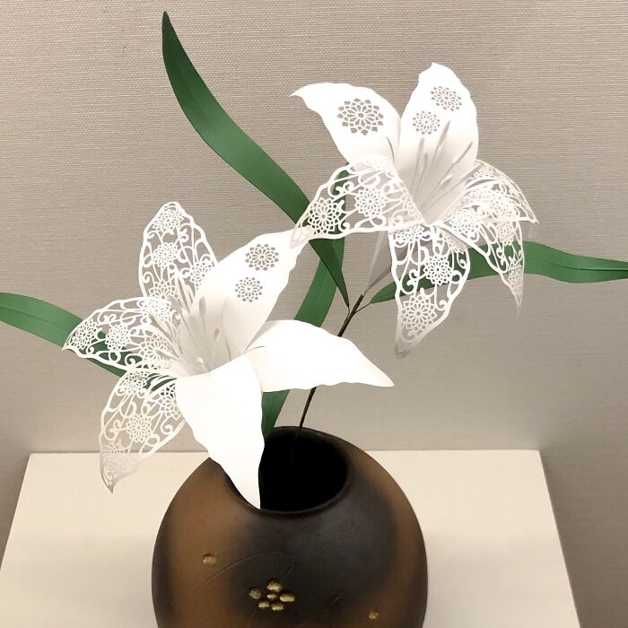 This Artist Transforms Paper Into Poetry With Thousands Of Delicate Origami Cranes