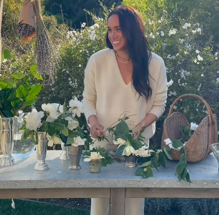 Meghan Markle's Way To Deal With Criticism In Meetings Revealed By Report And Slammed By Public