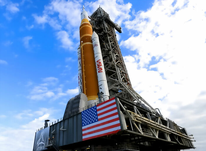 NASA's Artemis II Astronauts Make Disturbing Discovery Just Moments After Launch Of First Moon Mission In 50 Years