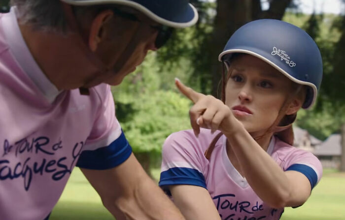 Ariana Grande Fans Spot Awkward Blunder In First Trailer For 'Focker In-Law', And Criticism Blows Up