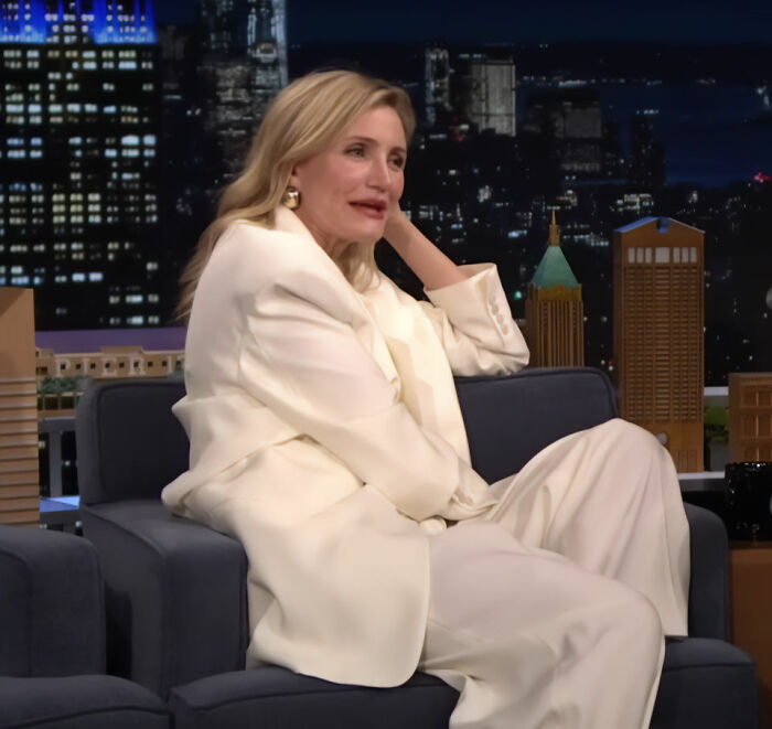 A visão simples de Cameron Diaz sobre Jimmy Fallon desperta um grande debate sobre cirurgia plástica