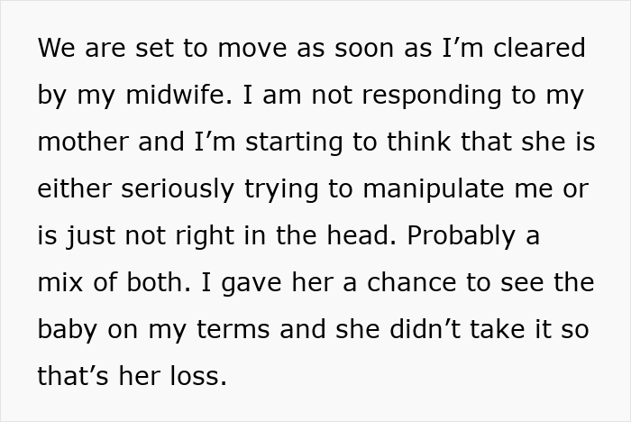 Text about mom&rsquo;s creepy behavior causing woman to feel shocked and trembling, questioning if mom is psychotic with her baby.