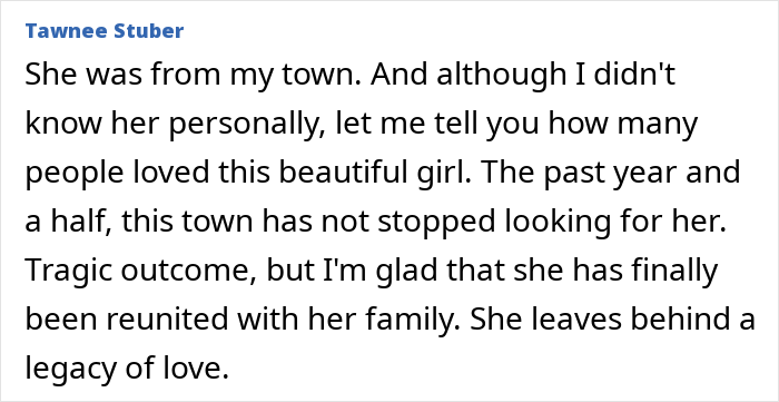 Texto alternativo: Caminhantes encontram restos mortais de uma mãe desaparecida, vista pela última vez colhendo cogumelos mais de um ano após o desaparecimento em uma área arborizada.