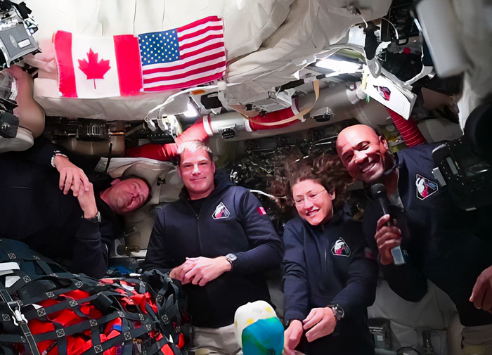 Homem afirma que viagem espacial é 