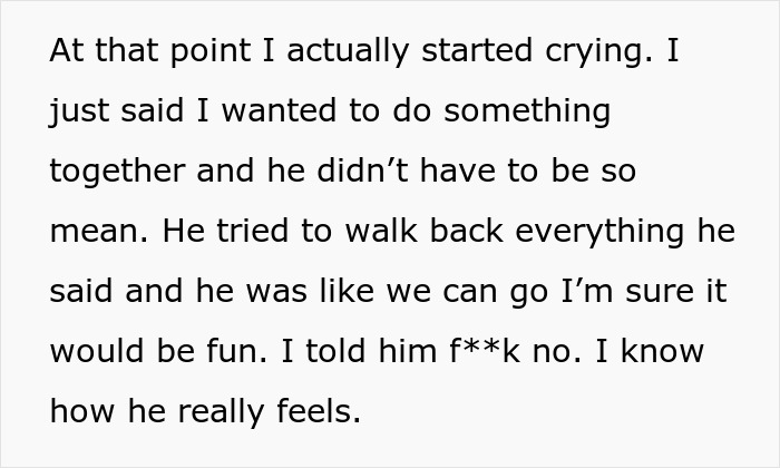 Woman Buys Concert Tickets For BF’s Birthday Because He “Loves Bands”, His Reaction Makes Her Cry