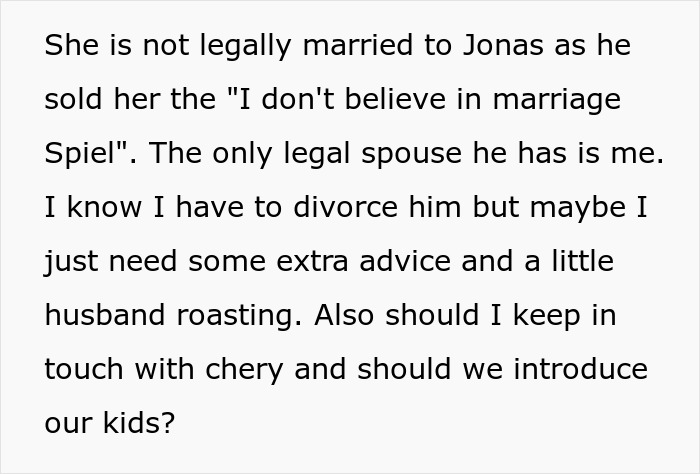 Text screenshot of a woman's dilemma after finding her husband's secret wife. She seeks advice on divorce and connecting with the other woman.