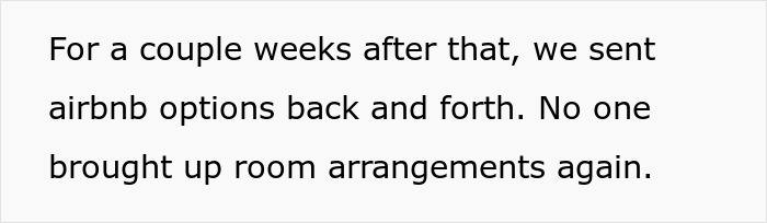 Imagem de texto mostrando uma mensagem discutindo as opções do Airbnb e não revendo a organização dos quartos após algumas semanas.
