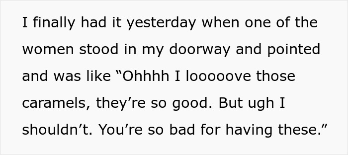 Texto sobre senhora pedindo para colega de trabalho parar com a rotina dos doces causando opiniões do escritório sobre a situação. Texto sobre senhora pedindo para colega de trabalho parar com a rotina dos doces causando opiniões do escritório sobre a situação.