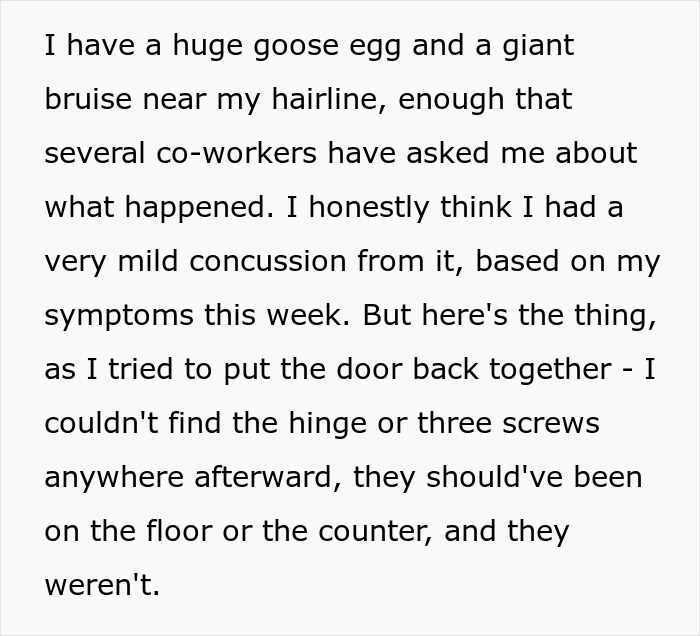 Text describing a bruise and concussion symptoms, mentioning dangerous traps set by a man at home leading to suspicion. Text describing a bruise and concussion symptoms, mentioning dangerous traps set by a man at home leading to suspicion.
