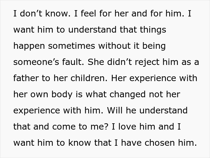 A screenshot of text on a light background. The text discusses a man refusing to sign divorce papers after his ex's baby bump.