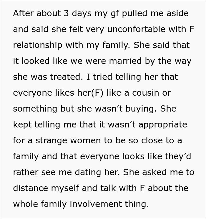 Woman breaks up with boyfriend after seeing how close his female friend is to his family, causing discomfort and tension. Woman breaks up with boyfriend after seeing how close his female friend is to his family, causing discomfort and tension.