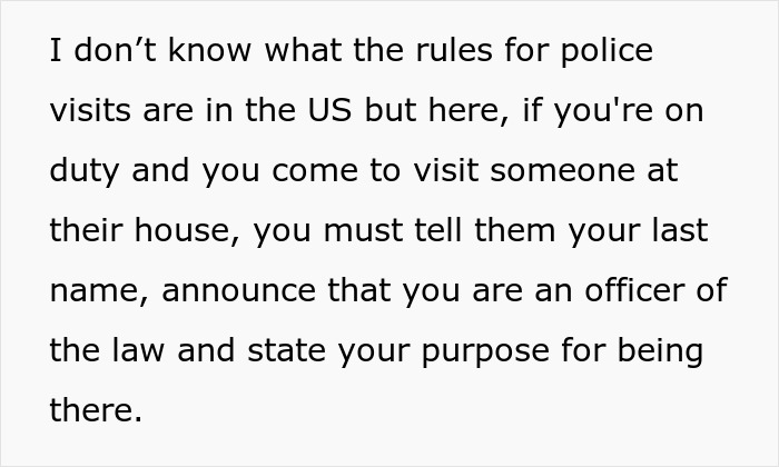 Text about police visit rules in the US explaining officers must identify themselves and state their purpose.